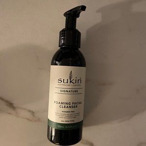 Sukin Signature Foaming Facial Cleanser